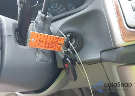 2003 Toyota Sienna Xle z USA, uszkodzony, nr VIN 4T3ZF13C53U531874